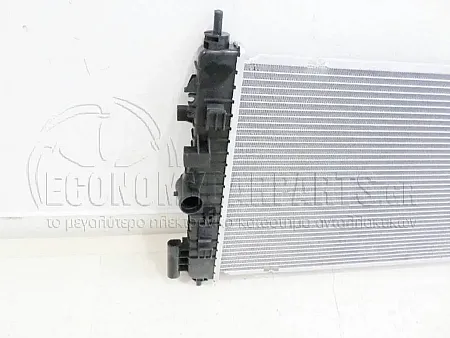 ΨΥΓΕΙΟ ΝΕΡΟΥ 1.6-1.8 & TURBO (ΓΙΑ ΟΧΗΜΑΤΑ ΜΕ A/C) (68x40)