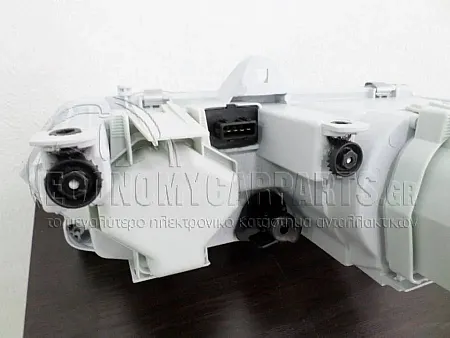 ΦΑΝΑΡΙ ΕΜΠΡΟΣ ΗΛΕΚΤΡΙΚΟ