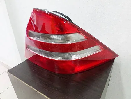 ΦΑΝΑΡΙ ΠΙΣΩ (ULO) 1998-2002