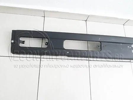 ΠΡΟΦΥΛΑΚΤΗΡΑΣ ΕΜΠΡΟΣ ΒΑΜΜΕΝΟΣ