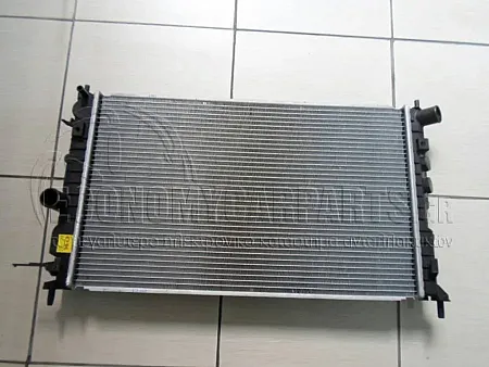 ΨΥΓΕΙΟ ΝΕΡΟΥ 1.6-1.8 CC 16V (ΜΕ A/C) (61*37)
