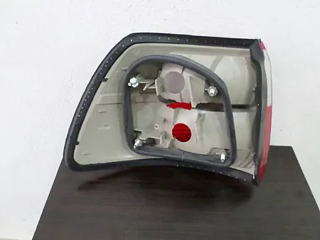 ΦΑΝΑΡΙ ΠΙΣΩ ΕΞΩΤΕΡΙΚΟ (MARELLI) 1999-2002