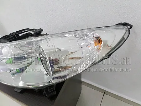 ΦΑΝΑΡΙ ΕΜΠΡΟΣ (ΜΕ ΠΡΟΒΟΛΕΑ) VALEO H7/H7/H1
