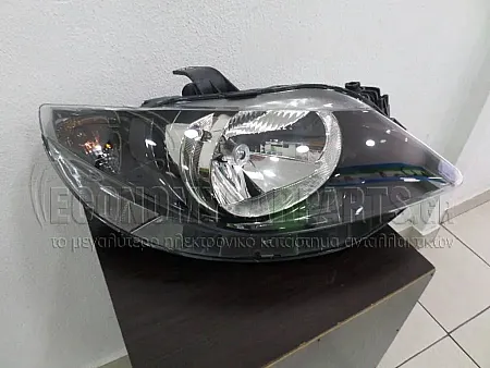 ΦΑΝΑΡΙ ΕΜΠΡΟΣ (ΜΟΝΟΣ ΚΑΘΡΕΦΤΗ) VALEO