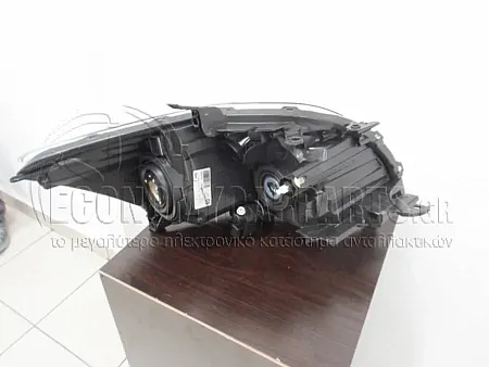 ΦΑΝΑΡΙ ΕΜΠΡΟΣ (VALEO) (ΜΕ XΡΩΜΙΟ ΚΑΘΡΕΦΤΗ)