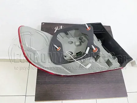 ΦΑΝΑΡΙ ΠΙΣΩ ΕΞΩΤΕΡΙΚΟ LED (COUPE)