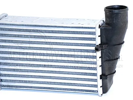 ΨΥΓΕΙΟ INTERCOOLER ΒΕΝΖΙΝΗ-ΠΕΤΡΕΛΑΙΟ (24*17,5*62)