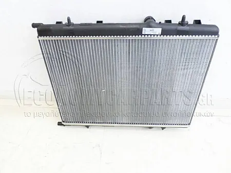 ΨΥΓΕΙΟ ΝΕΡΟΥ 1.1-1.6cc (ΓΙΑ ΟΧΗΜΑΤΑ ΜΕ & ΧΩΡΙΣ A/C) (38x56x1.8) 2002--> (VALEO CLASSIC)