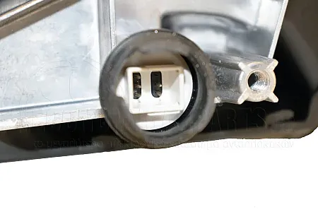 ΚΑΘΡΕΦΤΗΣ ΕΞΩΤΕΡΙΚΟΣ ΗΛΕΚΤΡΙΚΟΣ ΘΕΡΜΑΙΝΟΜΕΝΟΣ ΒΑΦΟΜΕΝΟΣ 5πορτο (ASPHERICAL GLASS) <--2009