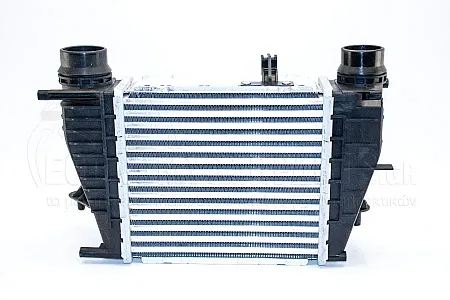 ΨΥΓΕΙΟ INTERCOOLER 1.5 dCi ΠΕΤΡΕΛΑΙΟ (210x202x62) (ΚΟΛΑΡΑ ΚΟΥΜΠΩΤΑ)